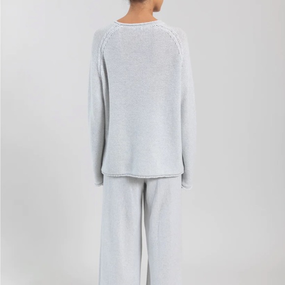 Leset Zoe Oversized Crewneck - Picture 10 of 10